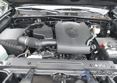 2019 Toyota Tacoma Sr5 V6 z USA, uszkodzony, nr VIN 3TMCZ5AN0KM242359